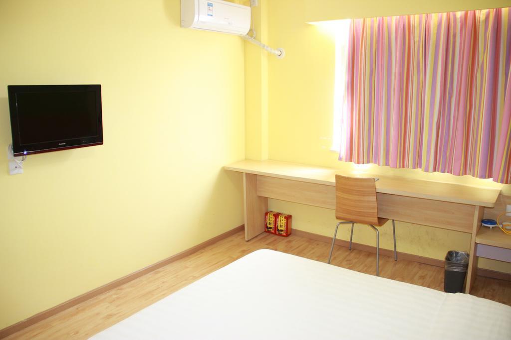 7Days Inn Guiyang Sha Chong South Road Eksteriør billede